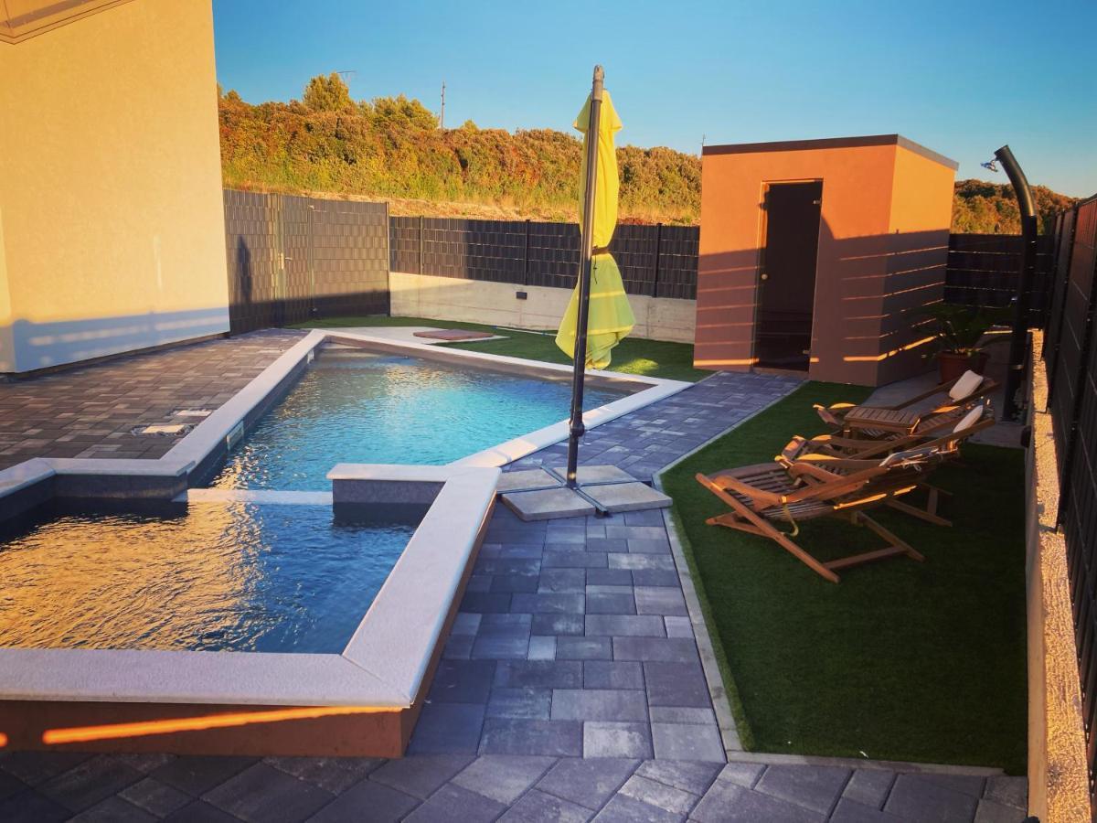 Villa Silente Sukošan Exteriör bild